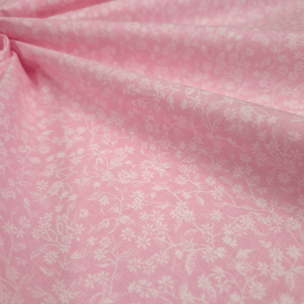 Coton Fantaisie - FLEURS ROSE FONCÉ - coupe minimum ou multiples de 25 x 290 cm