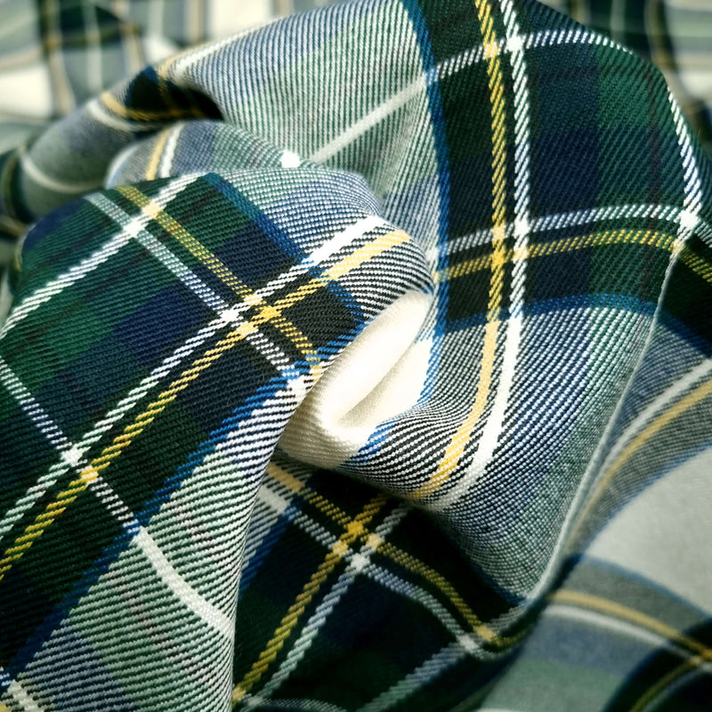 GRÜNER SCOTTISH CHECK-Stoff mit Wolleffekt – H 150 cm