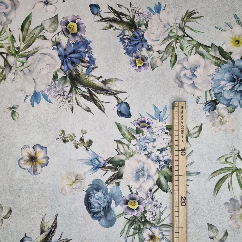 Fond numérique Panama coton - FLEURS BLEUES et LILAS - coupe minimum ou multiples de 25 x 280 cm