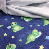 Sweat numérique - BABY DINO FOND BLEU - coupe minimum ou multiples de 25 x 150 cm